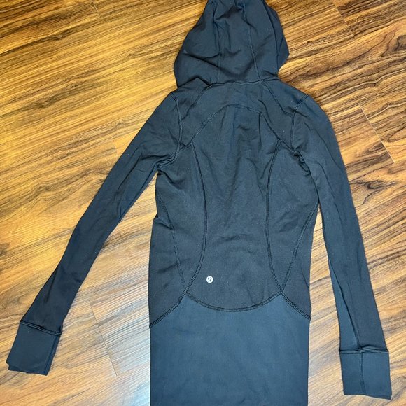 lululemon Long Hooded Define Jacket Size 2 - Picture 9 of 12